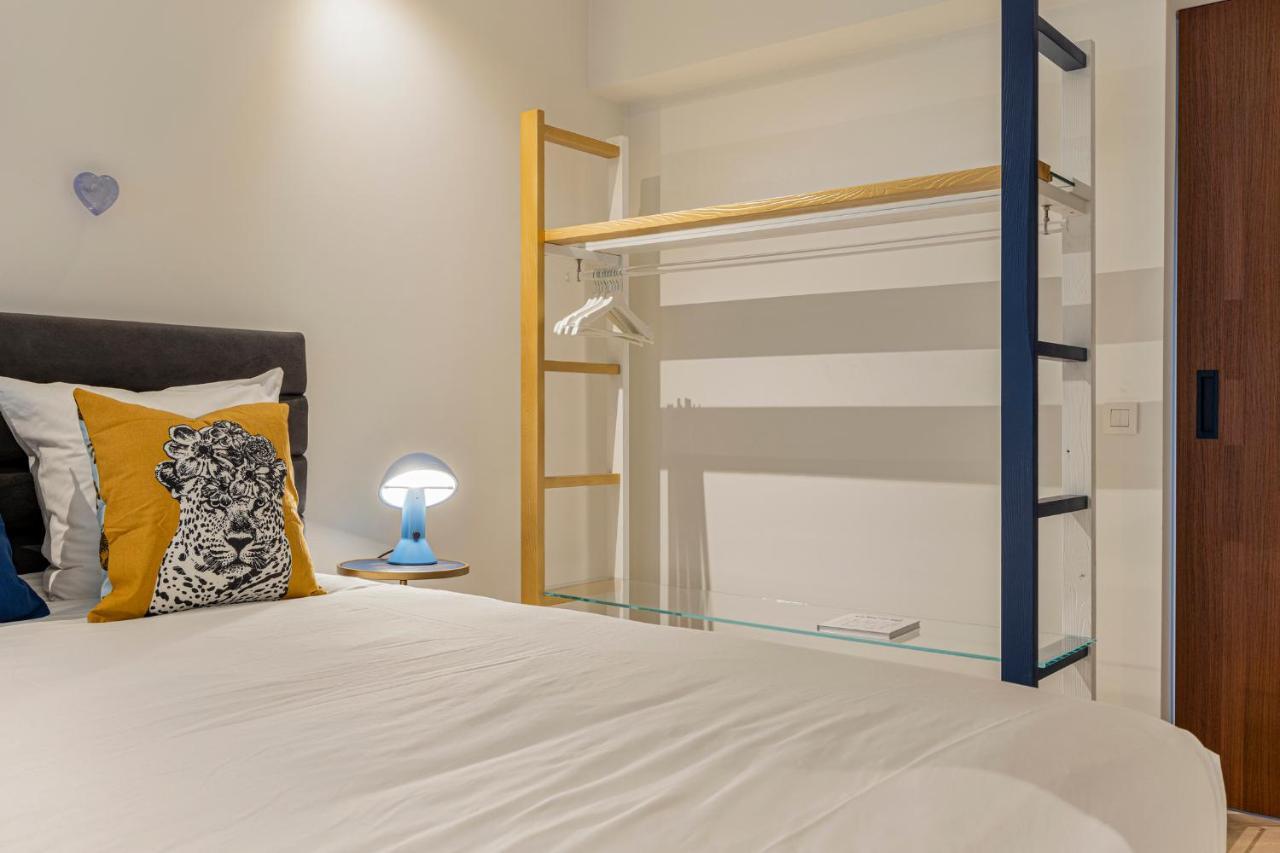 Apartamento Vrijdagmarkt By Lit D'Art Amberes Exterior foto