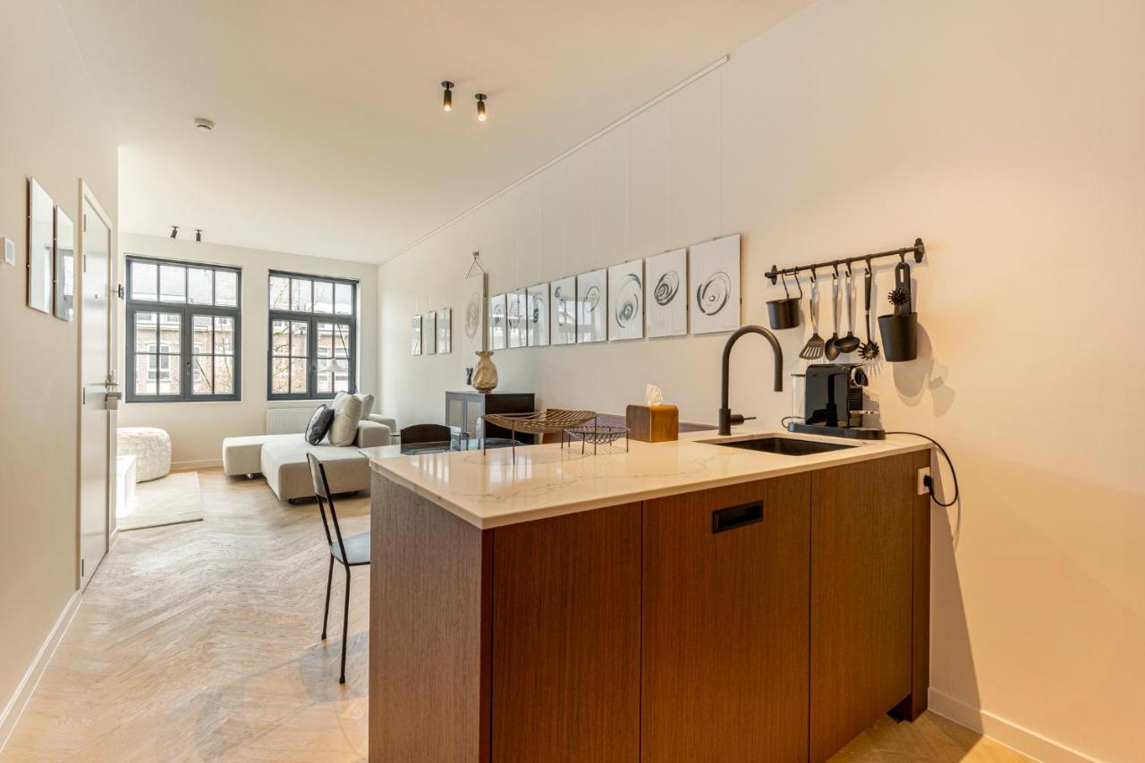 Apartamento Vrijdagmarkt By Lit D'Art Amberes Exterior foto