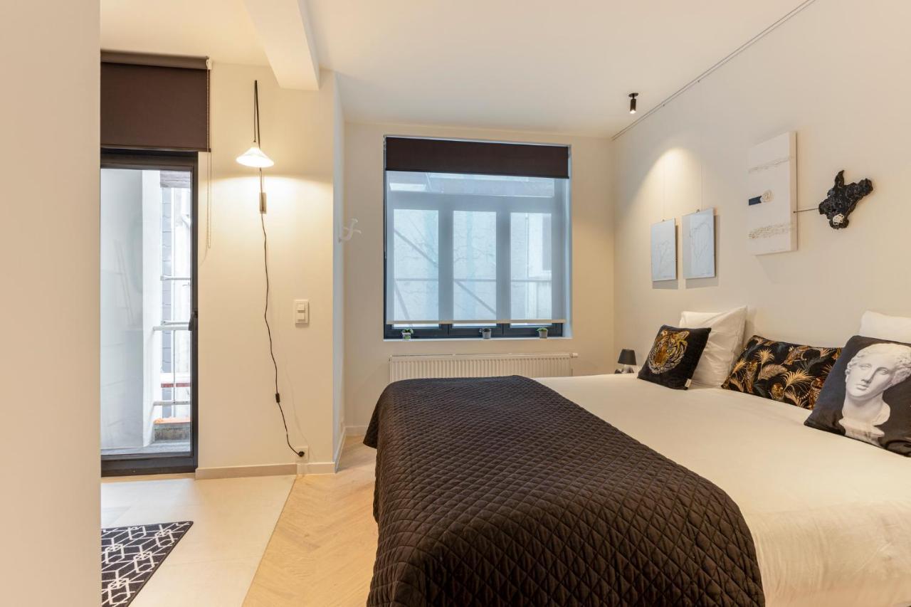 Apartamento Vrijdagmarkt By Lit D'Art Amberes Exterior foto